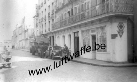 F-50330 Théville, rue du Louvre. 1941 (WL457)