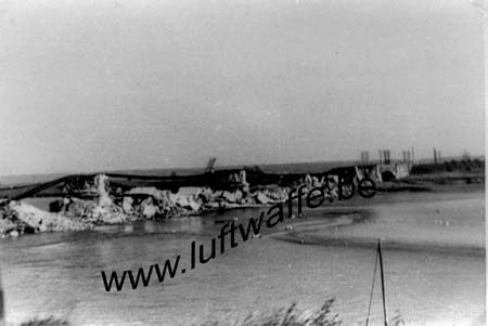 F-62630 Etaples. Mai 40. Pont détruit (WL303)