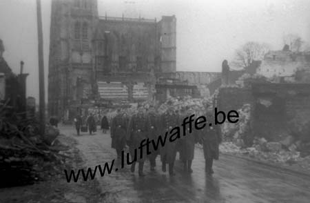 F-80100 Abbeville. 1940 (2) (WL412)