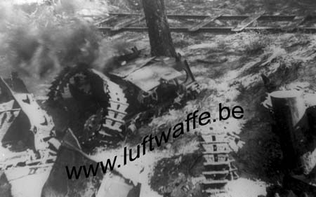 F-84000 Avignon (secteur). 1944. Goliath explosé (WL1)