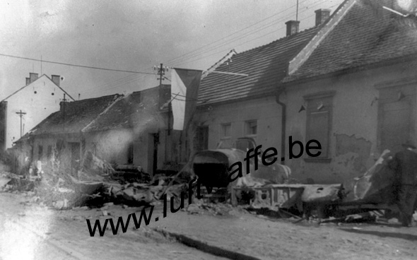 SP-Il-2. 45. Shot down in Slavkov (WL110)