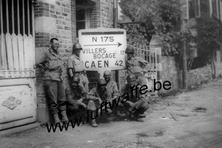 F-14240 Caumont-l'Eventé. Août 1944 (AR159)