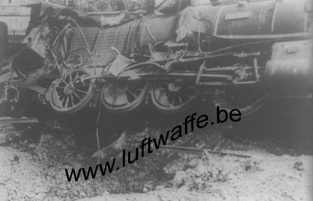 F-27000 Evreux. Juin 40. Train détruit (WL269)