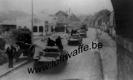 F-41100 Vendôme. 1940. Colonne (WL207)