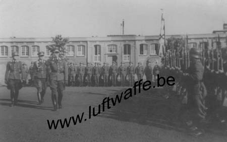 F-49000 Angers. Caserne. Parade. 1941 (1)
