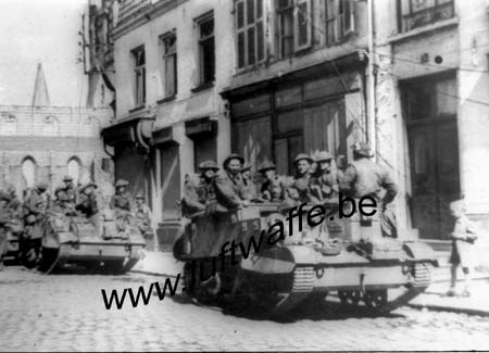 F-59140 Dunkerque (région). 1944. Canadiens (WH63)