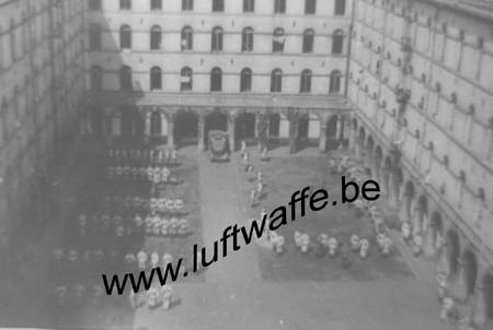 F-59140 Dunkerque. Dans la caserne. 1940 (WH10)