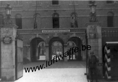 F-59140 Dunkerque. Entrée de la caserne. 1940 (WH10)