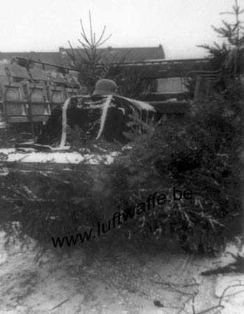 F-62185 Frethun. 1941. Inhumation (4) (WL544)