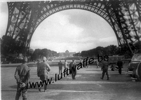 F-75000 Paris. 1941 (1) (WH88)