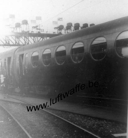 F-75000 Paris. 1941. Train rapide vers Rennes (WL403)