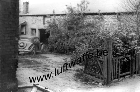 F-08380 Signy-le-Petit. Mai 40 (2) (77.101)