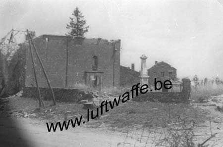 F-08390 Stonne. Ruines en mai 40 (1) (WH30)